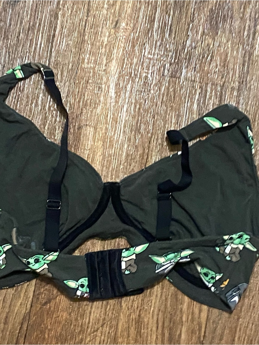 Meundies Womens XL Bra Bralette Baby Yoda Grogu Star Wars Green 38C 38D 40X 40D - Picture 5 of 9